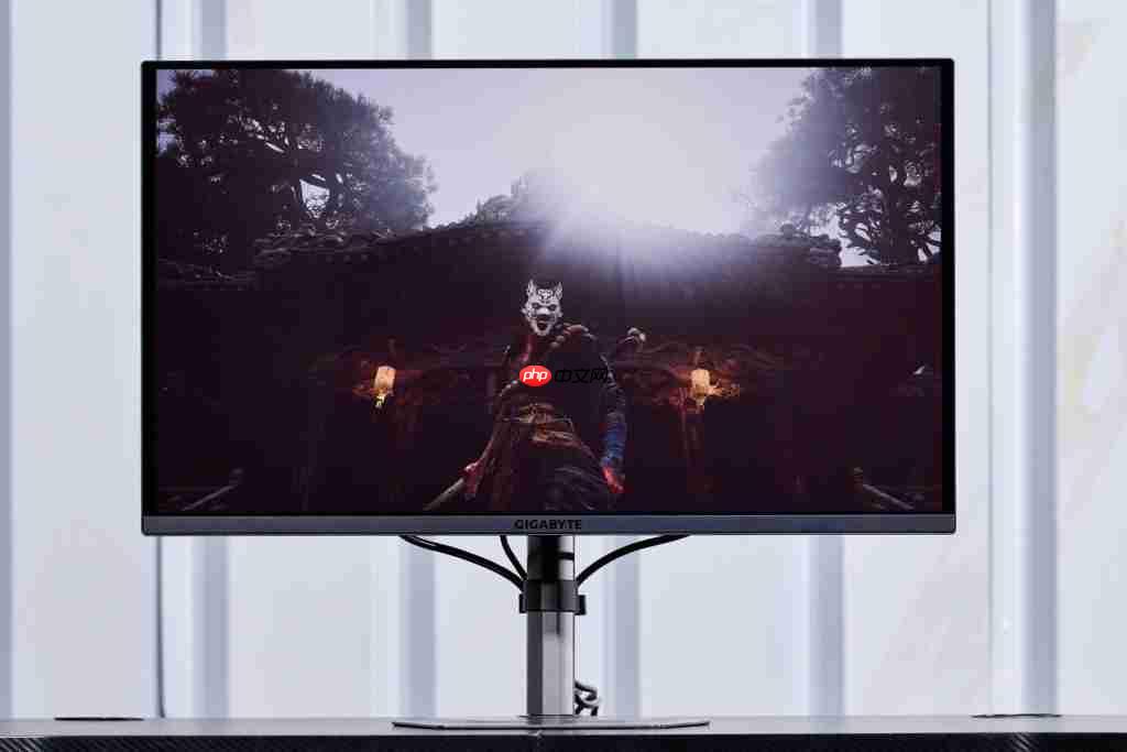  技嘉 MO27U2 显示器深度评测：27 英寸 4K QD-OLED，小尺寸旗舰的新标杆 