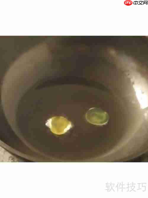 学会这个烹炸虾片零食的做法，酥脆鲜香太好吃