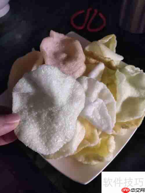 学会这个烹炸虾片零食的做法，酥脆鲜香太好吃