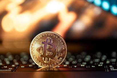 比特币、以太坊、拉力：我们要冲向月球了吗？