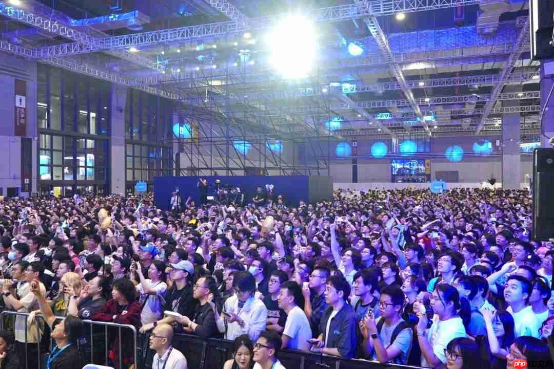 小岛和《死亡搁浅2》中配演员曹真、徐慧合影 点赞留念