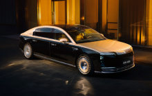 各类型新能源车纯电续航第一都是谁：极氪009达900km