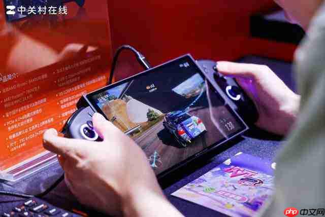 OneXPlayer 闪耀 Bilibili World 2025,展台人气爆棚引狂欢