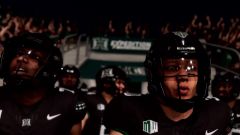 Football universitaire 26: Comment maximiser les transactions et les approbations nulles sur Road to Glory
