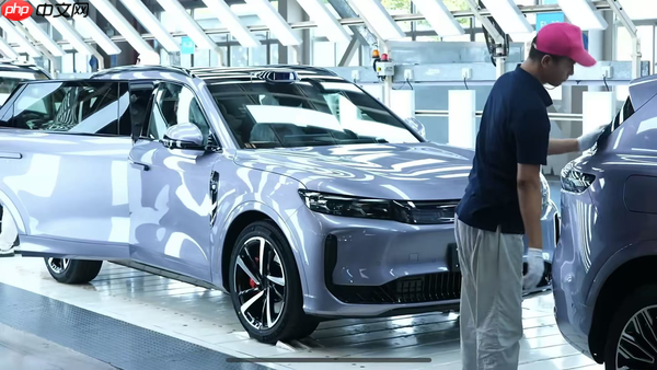 岚图汽车全系三电终身质保上线 打造用户服务新标杆