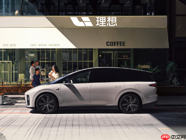 李想称理想i8从预判到实现花了十年:7月29日正式发布