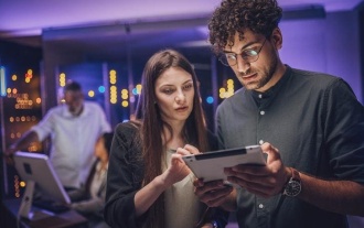 相信Agi和AI超智能將為我們帶來生活的真正含義