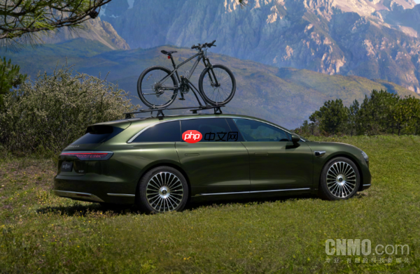 小米SU7旅行车渲染图曝光 采用修长车身+家族化设计