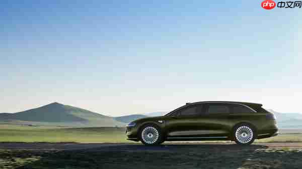 华为余承东将微信头像更换为享界S9T合照 有“亿”点帅