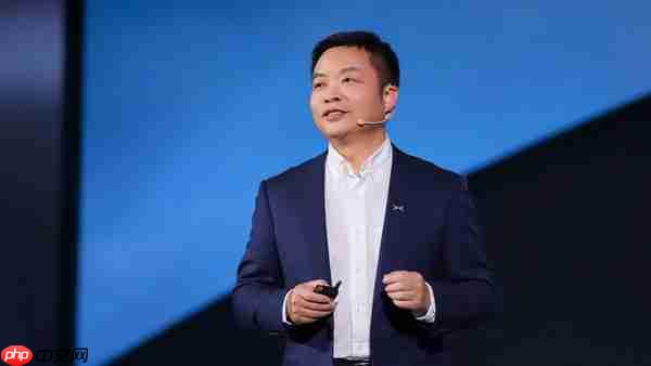 何小鹏回应P7被货车撞击事件：安全是最大的豪华