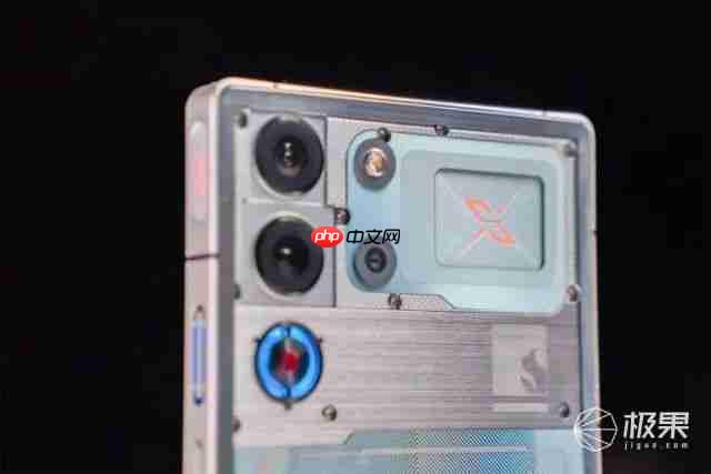  史上最强 Mate 来了！华为玩花活儿，手机里塞“小空调”，狂暴“麒麟”性能飙升… 