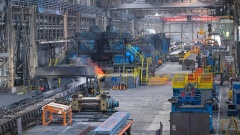 Decarbonizing Sektor Perindustrian: Bolehkah AI memangkinkan kemajuan global?