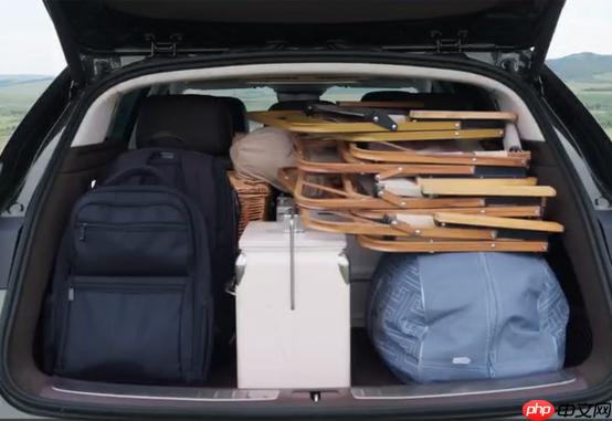 露营党福音!余承东曝光享界S9T大五座