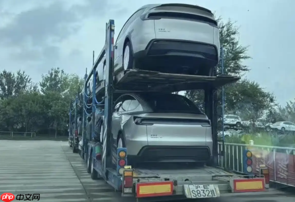 特斯拉Model Y L实车曝光 预计将于秋季正式上市