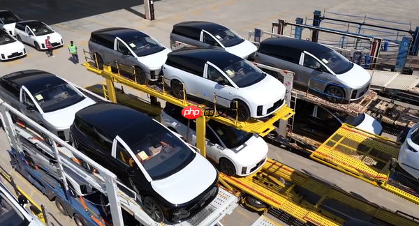 理想i8即将开启全国交付 首批新车已出厂奔赴全国各地