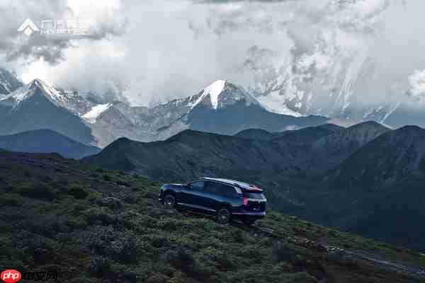 昊铂HL增程版上市:大电量+全场景补能 26.98万起