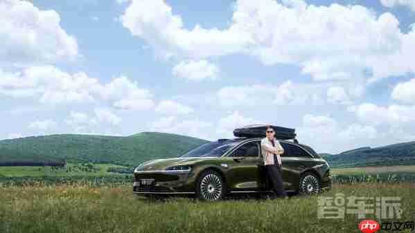 预售价32.8万起！鸿蒙智行享界S9T正式下线 9月将上市