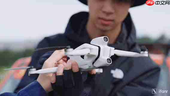  戴上眼镜，起飞！影翎 A1 全景无人机首发评测 