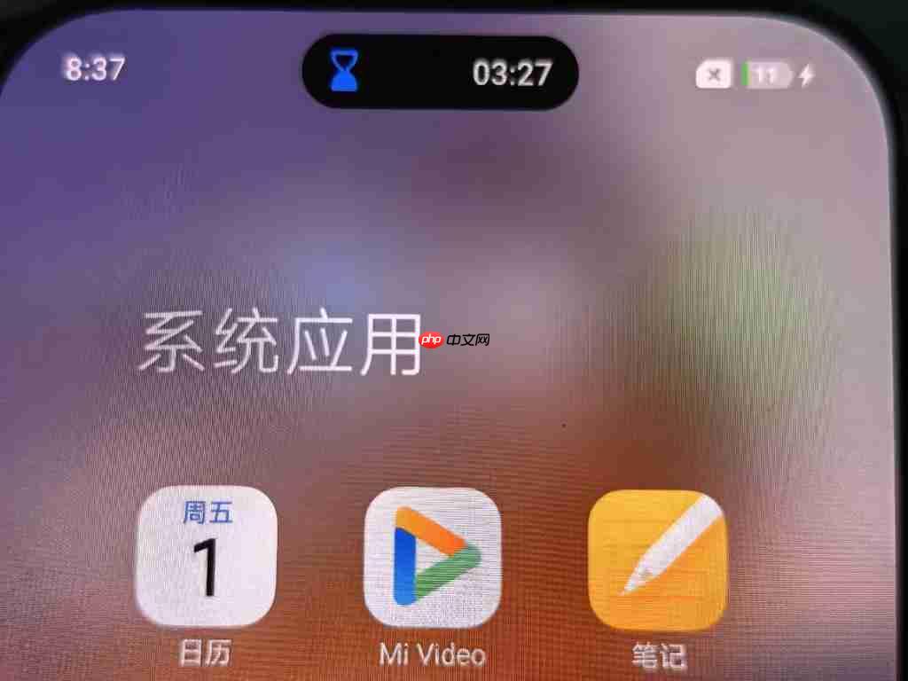 小米 16 爆料:电池比友商大 500mAh 以上?