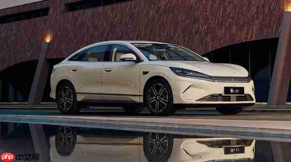 1-7月中型轿车销量排行榜揭晓:秦L登顶 Model 3第六