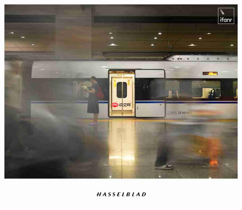 这台五万元的相机,哈苏想卖给「普通人」