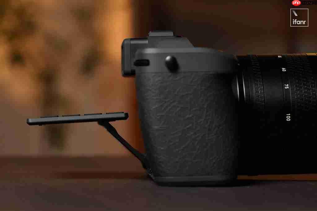 这台五万元的相机,哈苏想卖给「普通人」