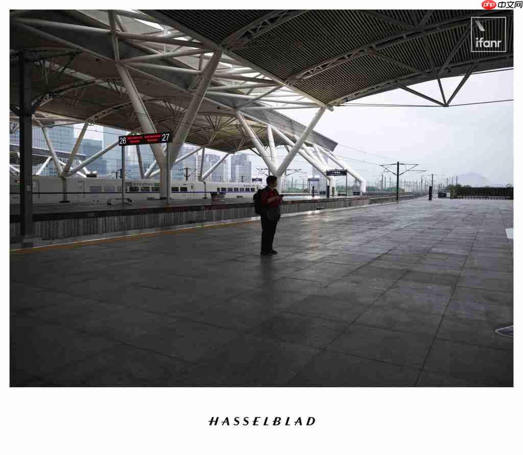 这台五万元的相机,哈苏想卖给「普通人」