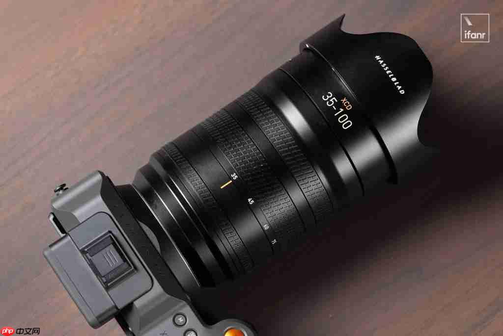 这台五万元的相机,哈苏想卖给「普通人」