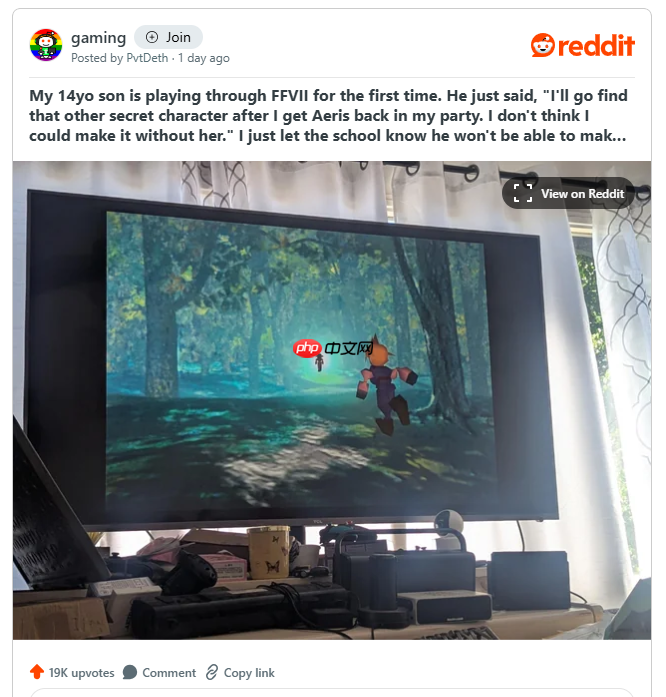 儿子首次玩FF7遇剧情纠葛 玩家竟帮助其向学校请假