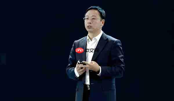 十年全栈自研!华为如何把智驾从奢侈品变为普惠品