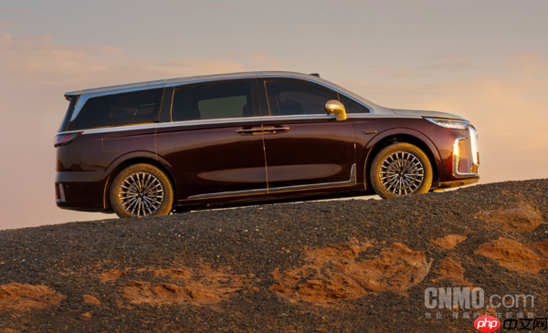 猛增119%!岚图汽车8月交付13505辆 连续6个月破万