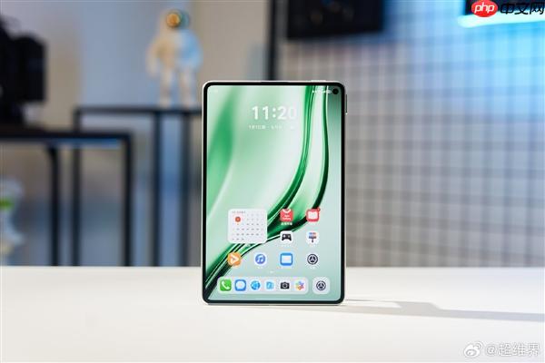 华为MatePad Mini真机对比iPad mini：屏幕碾压 不像一个时代的产物