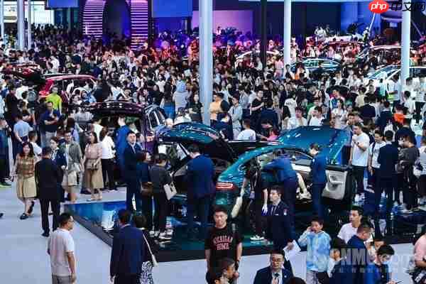 智界门店实探：新款R7/S7销售火爆 24小时大定达万台