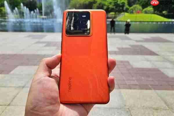 史无前例!10000mAh手机明年年初就上 真我全球首发