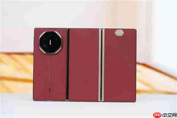 领先苹果 有望国内首发esim！华为三折叠mate xts今日发布 定价有惊喜