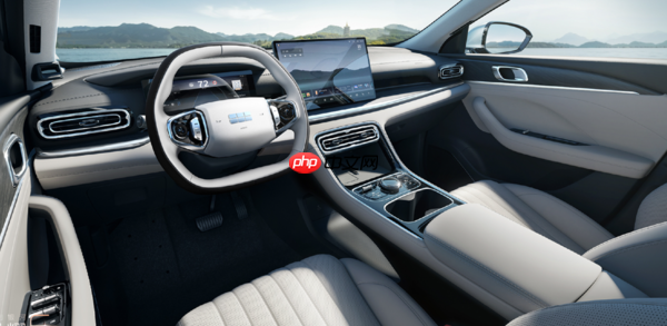 吉利银河星耀6内饰官图公布:家族化设计 双大屏加持