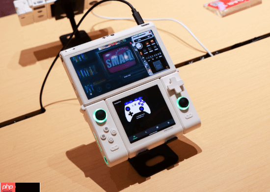 3999元!双屏安卓变形掌机壹号方糖 SUGAR 1定价公布