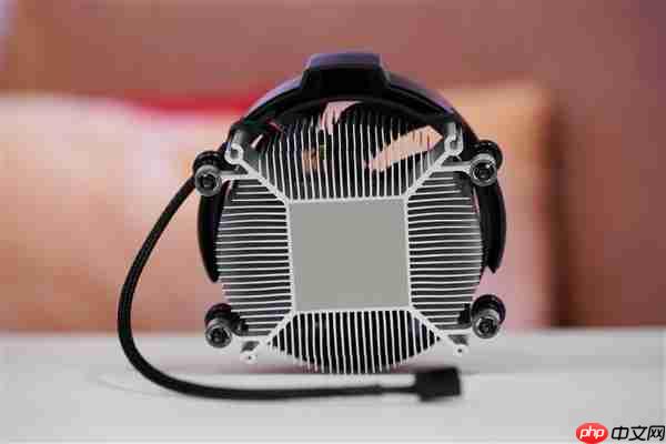 新一代的千元神U！AMD锐龙5 9500F处理器图赏