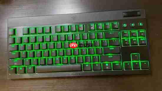 IGN给雷蛇黑寡妇V4薄型版打8分!紧凑又高性能!