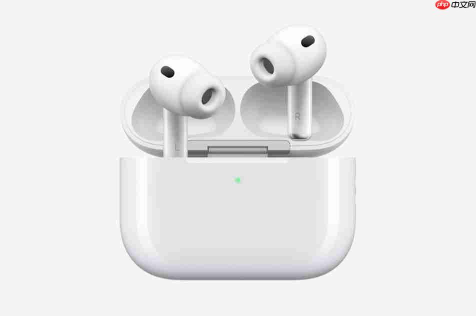  苹果客服回应 AirpodsPro3 没充电线：出于环保考虑，用户需单独购买 