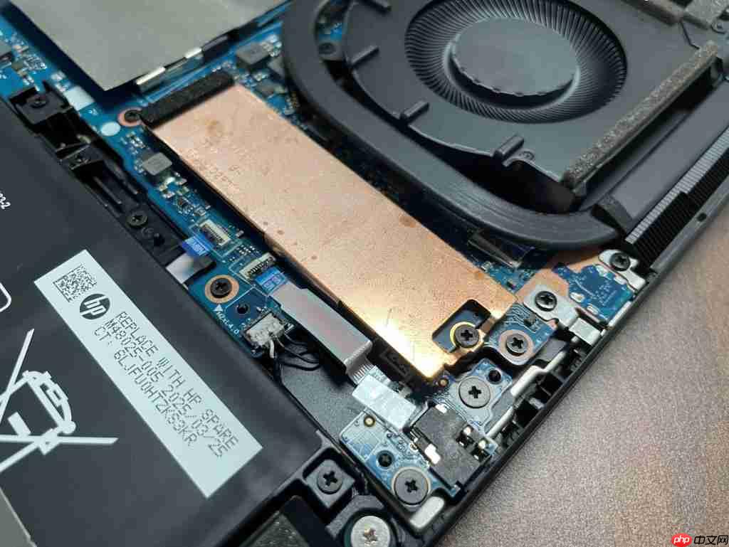  主流价位散热黑马 OMEN 暗影精灵 11 游戏本散热评测 