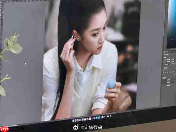 耳夹耳机体验天花板！华为FreeClip 2曝光：关晓彤继续代言