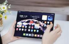 全球第2款三折叠!华为Mate XTs非凡大师图赏