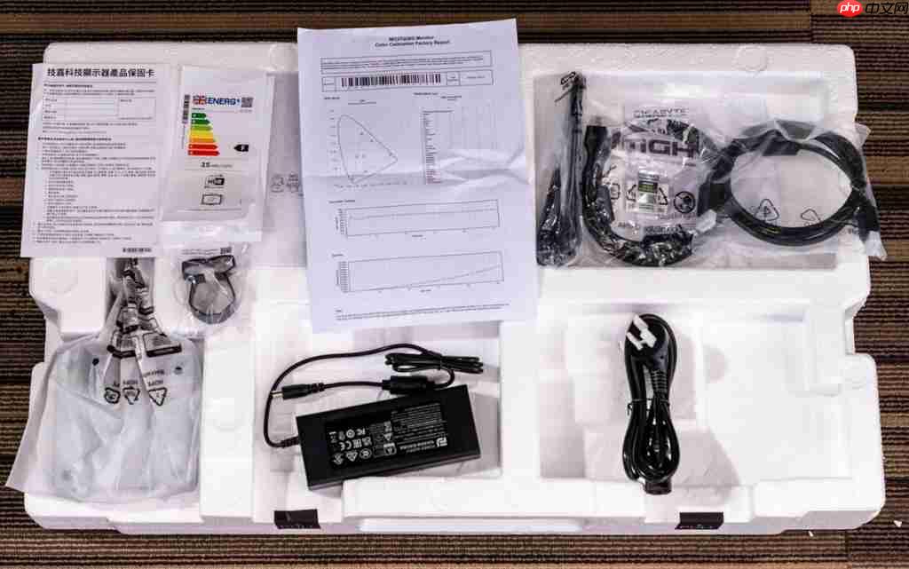 技嘉 MO27Q28G 显示器评测:第四代 OLED 电竞旗舰,高画质高刷新体验