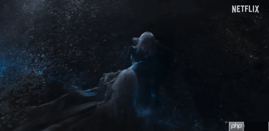 《巫师》真人剧第四季官宣定档！全新片段发布：杰洛特激战夜之妖灵