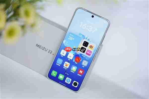 行业唯一四等边白面板!魅族22图赏