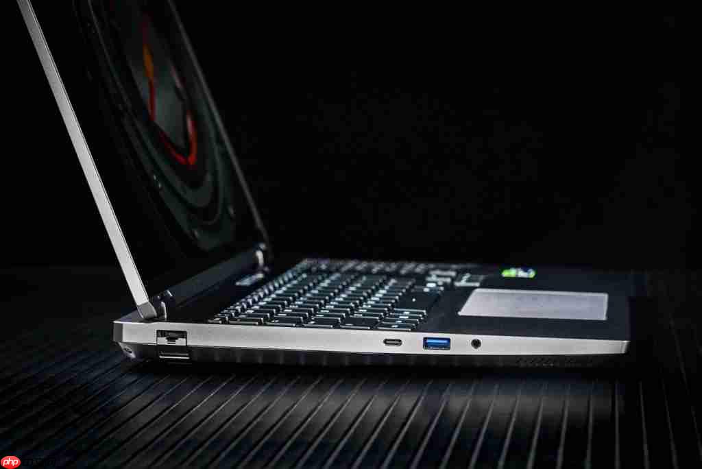 机械革命耀世 16Ultra 评测 主流性能做工精致 长江存储 PC450 亮点多