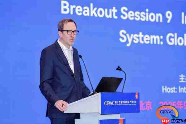 高通Chris Longman:推动标准的动力是创新  充分保护专利能更好促进技术进步