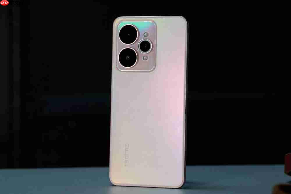 真我 15 深度体验：续航超预期，但这一点让人意难平