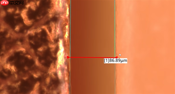 苹果首批iPhone 17 Pro做工感人:拼接缝隙宽度竟差了一倍